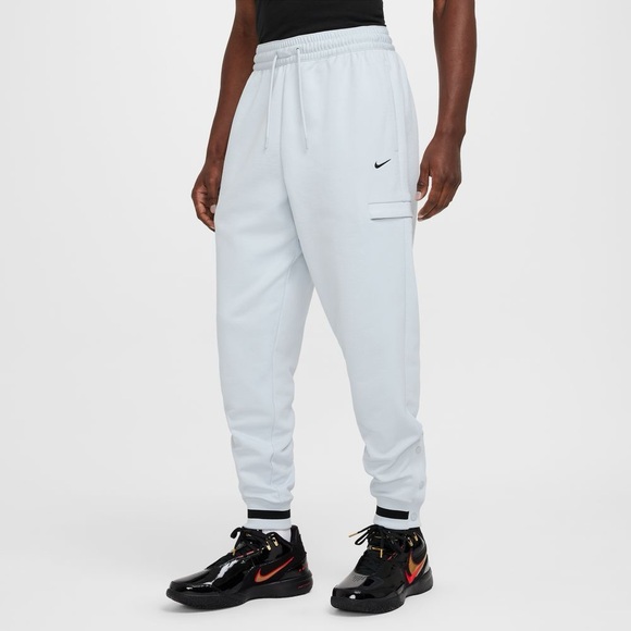 NWT Nike Mens Medium DNA THERMA-FIT Fleece Tapered Jogger SweatPants Light Blue - Picture 1 of 7